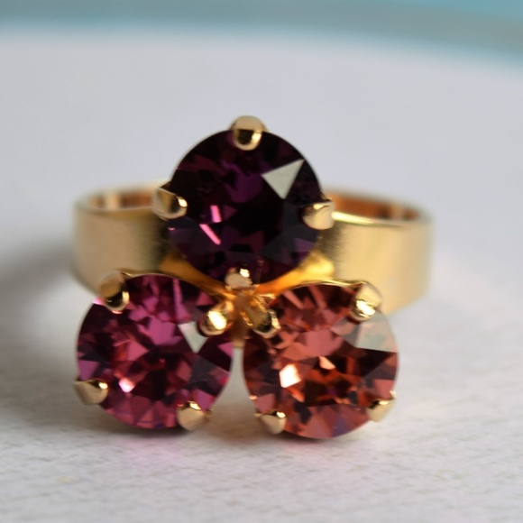 Swarovski Triangle Ring, Swarovski 3 Stones Ring, - Picture 4 of 7